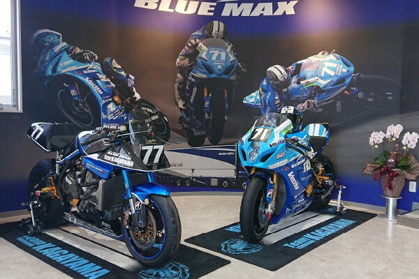 浜松本社 エントランス